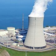 ایران به جمع بزرگ‌ترین تولید کنندگان برق هسته‌ای می‌پیوندد