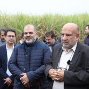 نیشکر شیرین کاشت مدیرعامل شرکت سرمایه‌گذاری گروه مالی سپهر صادرات از شناسایی 57 هزار و 727میلیارد ریال سود خالص و تحقق بودجه یکساله در شرکت توسعه نیشکر و صنایع جانبی از شرکت های وابسته وسپهر خبر داد.