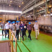 بازدید نمایندگان ارشد صنعت انرژی از فولاد اکسین و برگزاری جلسات راهبردی پروژه‌های ملی/ برگزاری جلسات هماهنگی KOM با محوریت نقش کلیدی فولاد اکسین در پروژه خط لوله دهم سراسری انتقال گاز