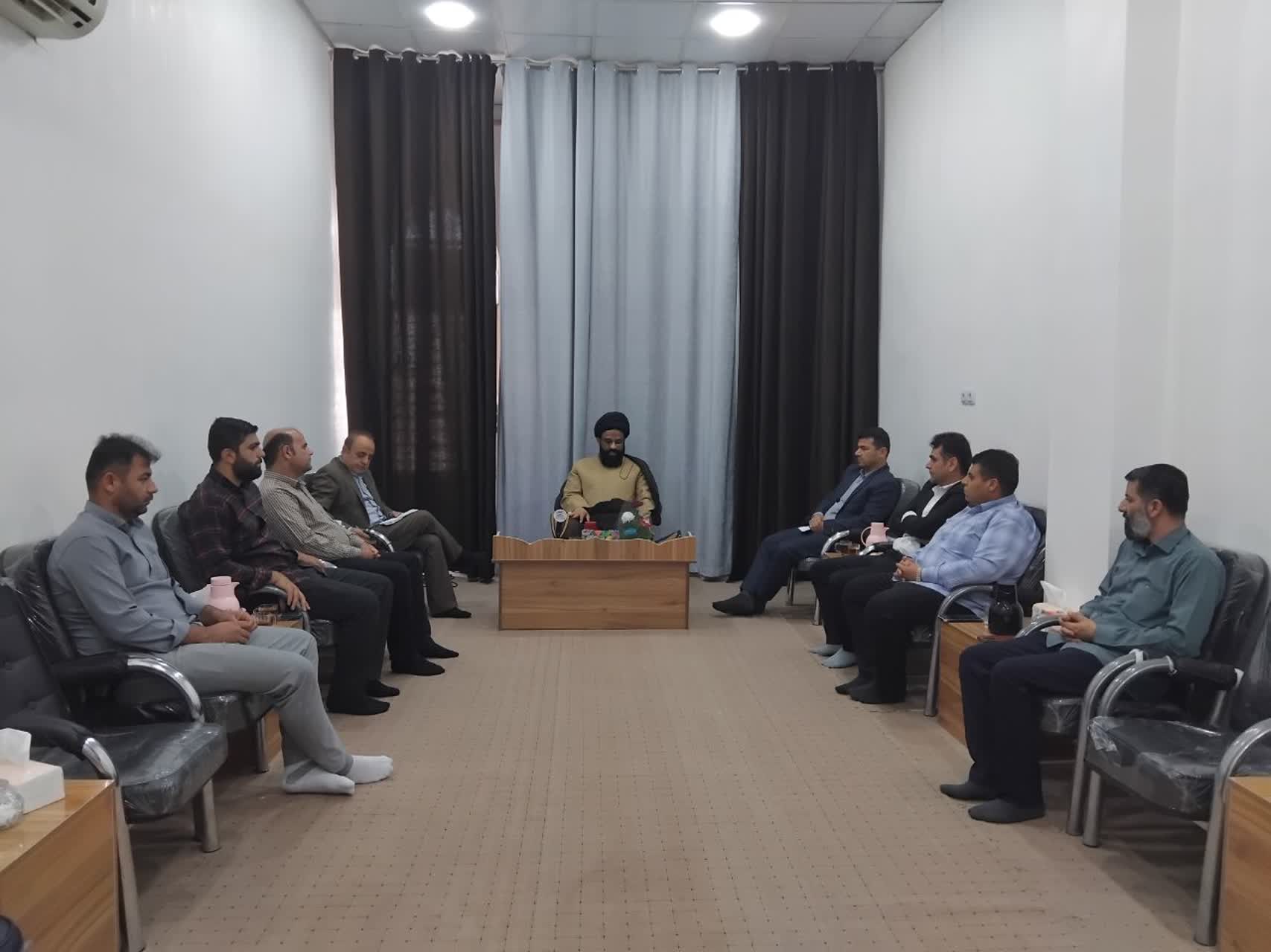 در نشست فعالان رسانه‌ای ایذه تأکید شد: ضرورت تقویت جهاد تبیین در شرایط جنگ رسانه‌ای