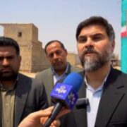 فرماندار شهرستان کارون در مراسم کلنگ زنی مدرسه ۹ کلاسه به همت شرکت فولاد شرکت فولاد اکسین