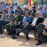 بازدید مدیرعامل شرکت کشت و صنعت امام خمینی(ره) از مدارس شهرک سازمانی؛ پیوند مهر و دفاع مقدس