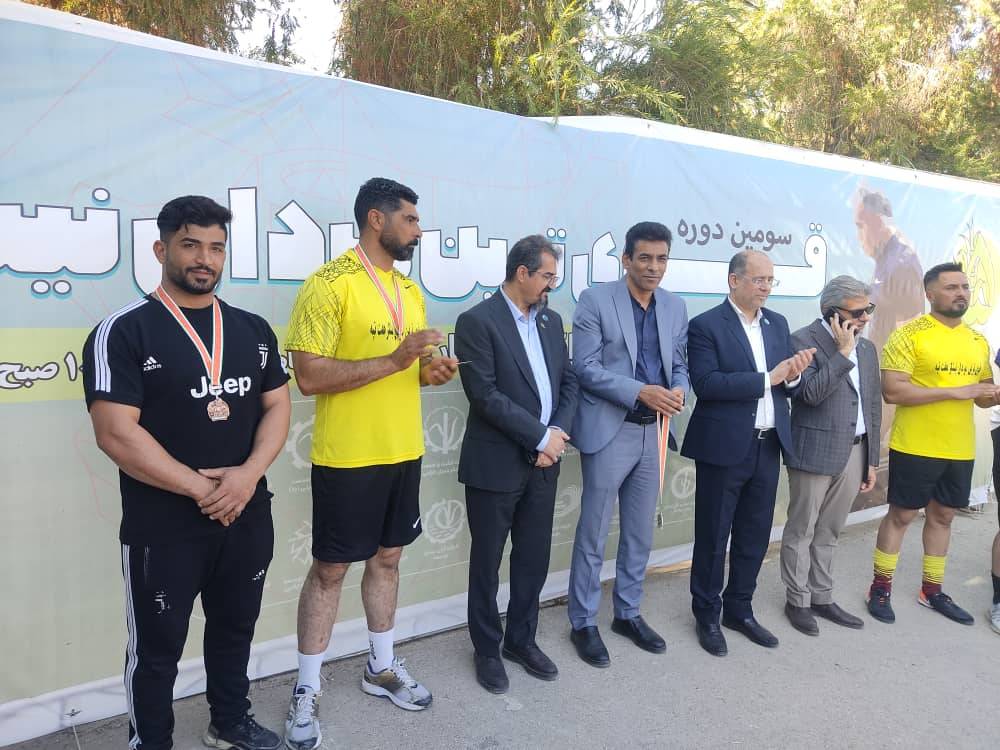 درخشش نماینده نیشکر امیرکبیر در سومین دوره مسابقات قوی‌ترین مردان نیشکر