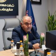 نشان عالی مدیریت بر سینه مهندس خدامراد احمدی مدیرعامل شرکت متمم نشست