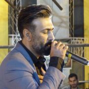 ضربان موسیقی در رگ‌های سینما: نگاهی به تأثیر صدای محمد یاوری بر فیلمسازی او.