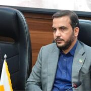 ارائه بسته معیشتی به کارگران تسهیل اعتبار بانکی برای صنایع فولادی استان همچون فولاد خوزستان الزامی است