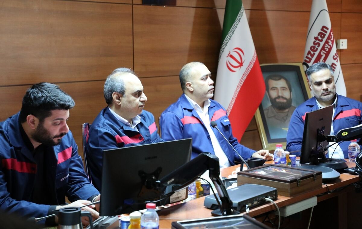 در نشست کمیته راهبردی شرکت فولاد اکسین بر تأکید بر پیگیری مستمر تأمین مواد اولیه و توسعه بازارهای صادراتی
