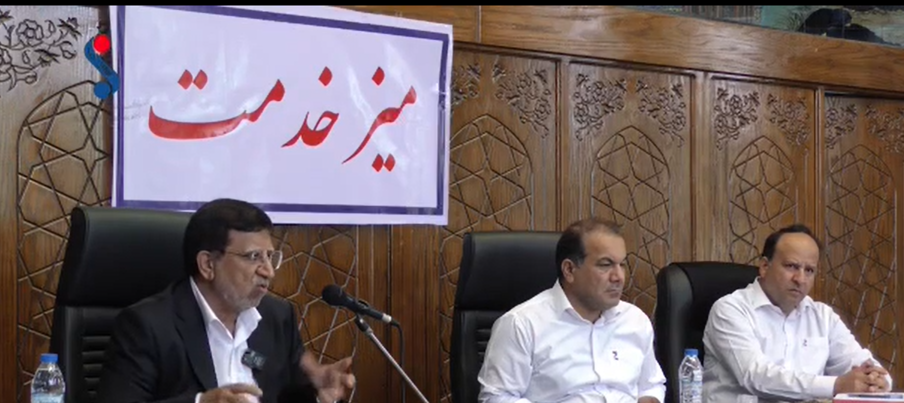برگزاری نشست «میز خدمت»؛ گفت‌وگوی بی‌واسطه رئیس مجتمع پتروشیمی مارون با کارکنان