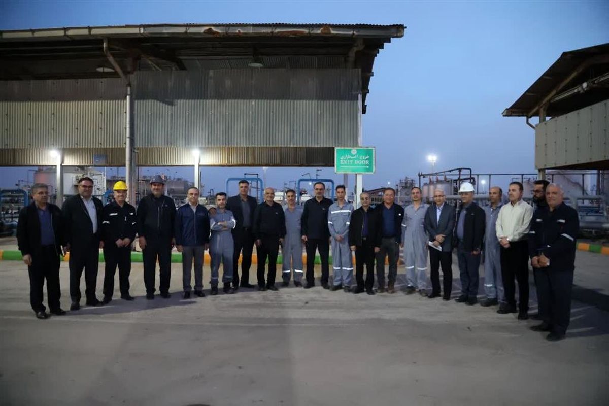 دیدار مدیرعامل مناطق نفت‌خیز جنوب با کارکنان خط مقدم
