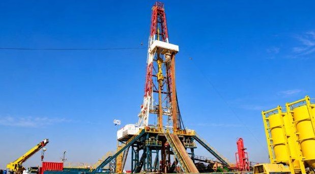 خیز مناطق نفت‌خیز جنوب برای توسعه حفاری؛ ۱۲۵ موقعیت جدید در ۴ میدان نفتی